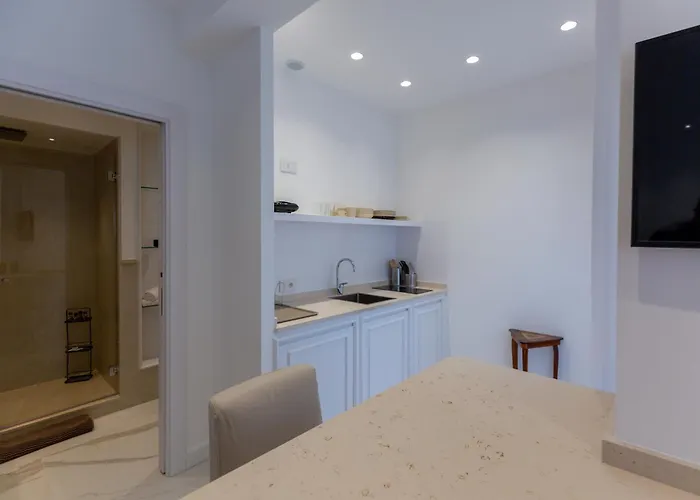 Maison Adriana بيت ضيافة