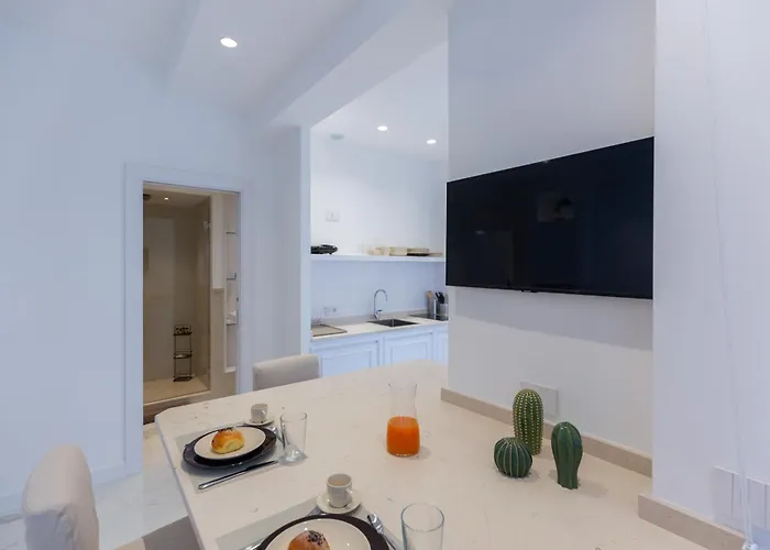 Maison Adriana بيت ضيافة سورينتو