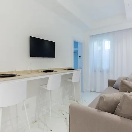 Πανσιόν Maison Adriana 4*