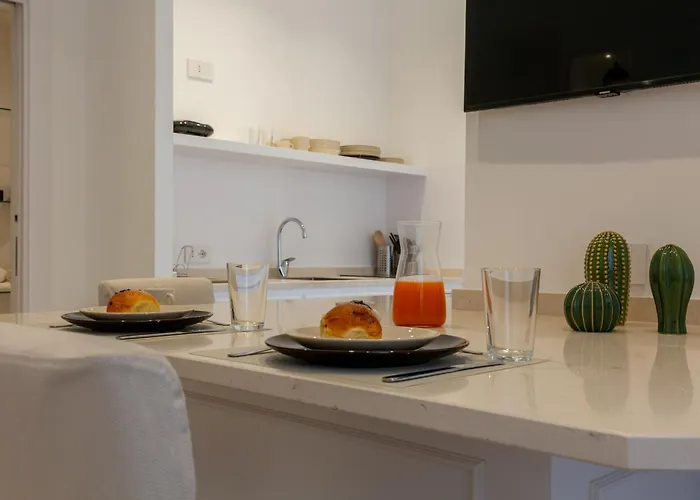 Konukevi Maison Adriana 4*