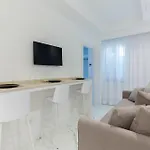 Pensjonat Maison Adriana 4*